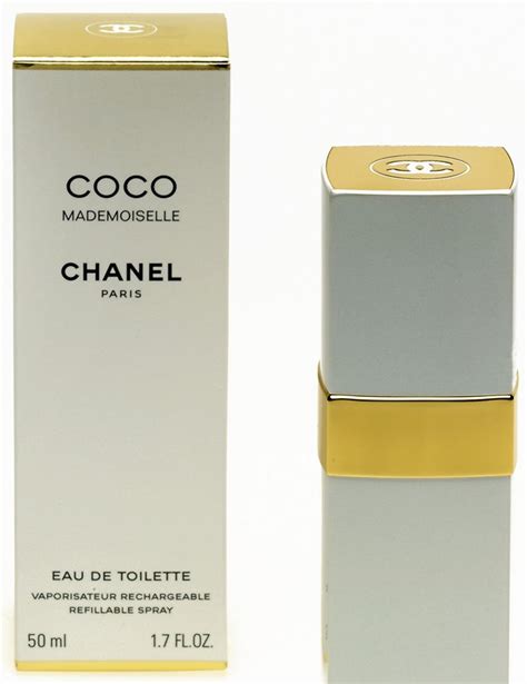 coco chanel toilette.